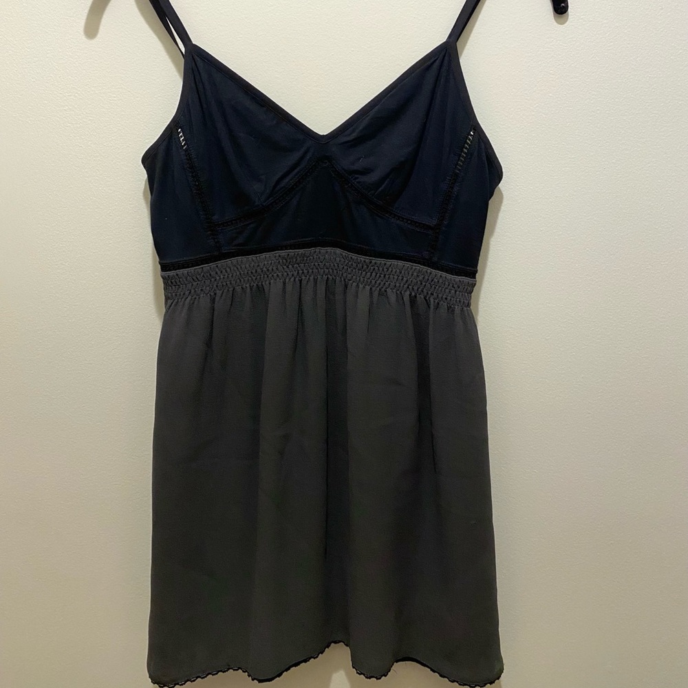 Theory tank top size small